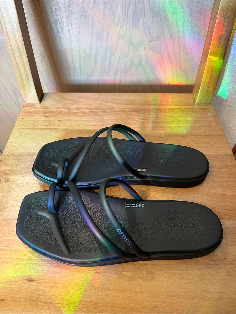 CROCS Women's Black Minimalist Knot Slide Sandals